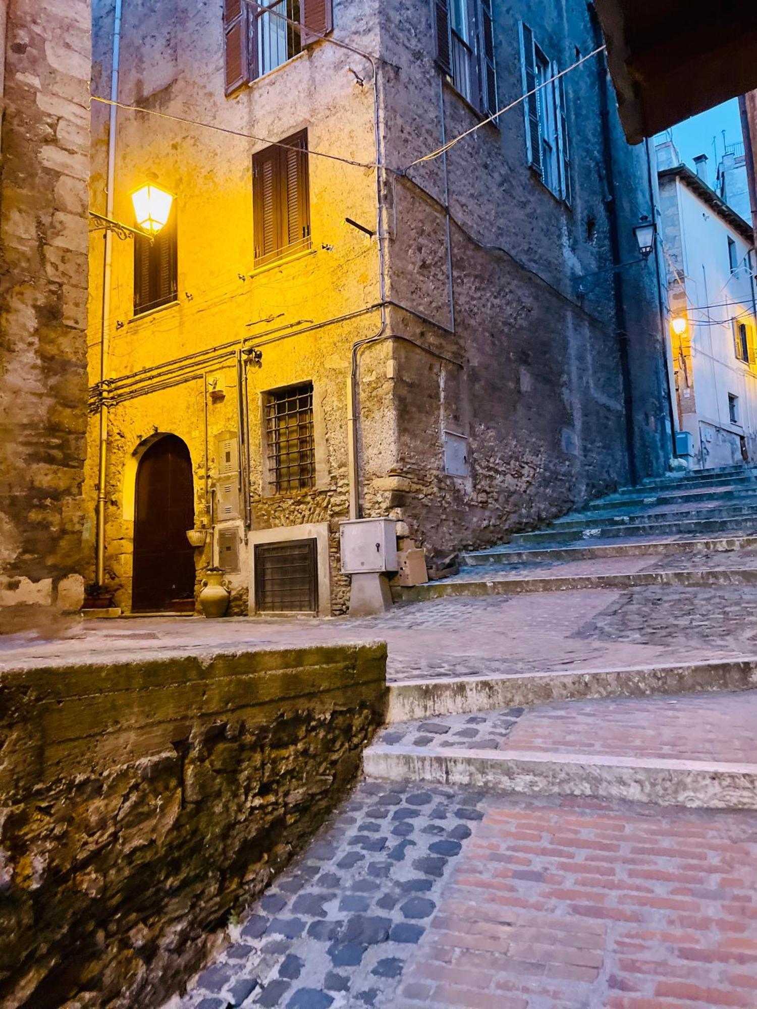 La Casa Del Borgo Anagni公寓 外观 照片